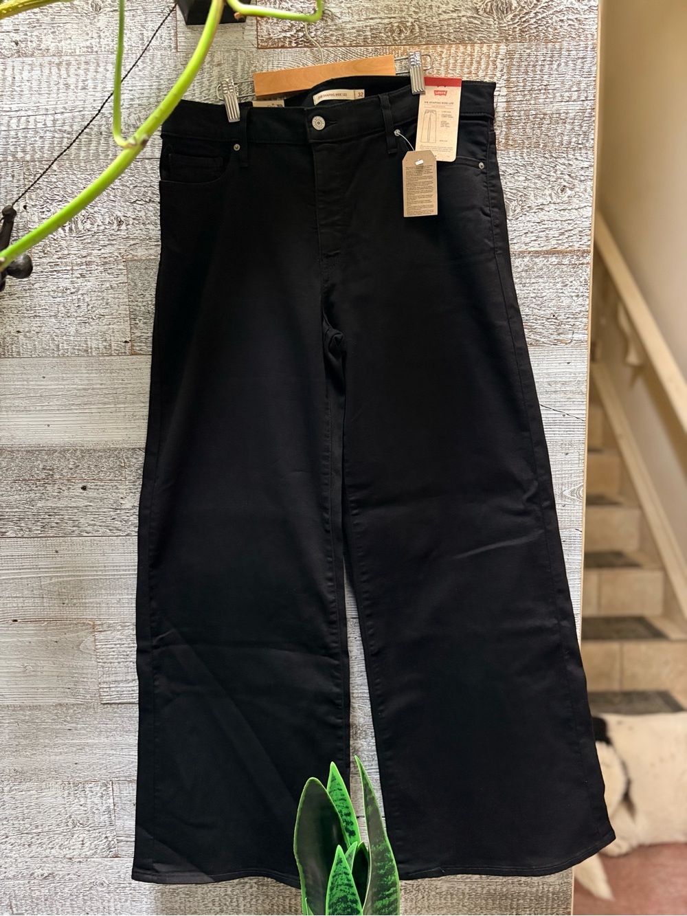Levi's | NWT 318 Shaping Wide Leg Hi-Rise Denim Jeans - Women's 34x32